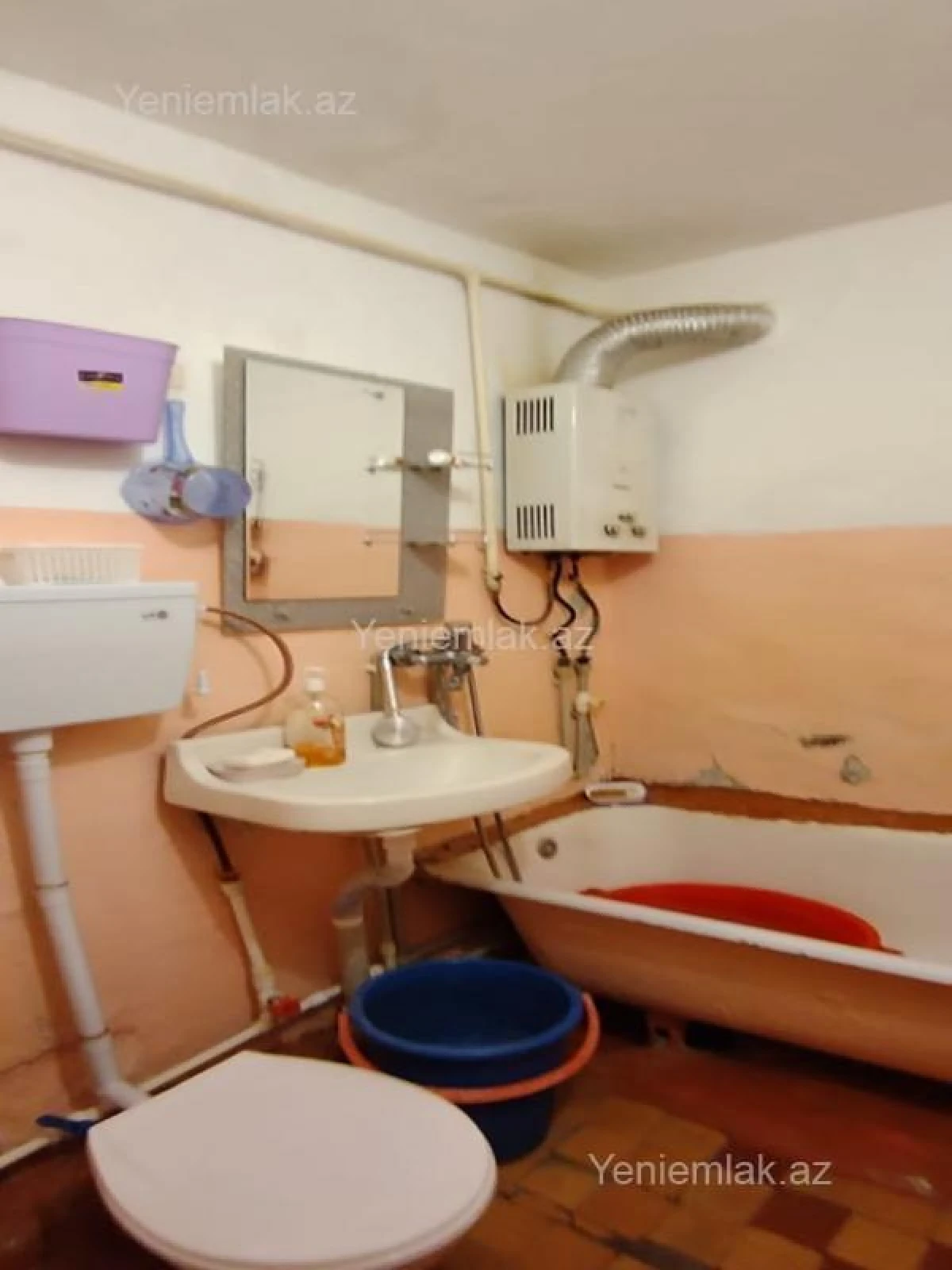 Satılır 2 otaqlı köhnə tikili 48 m²