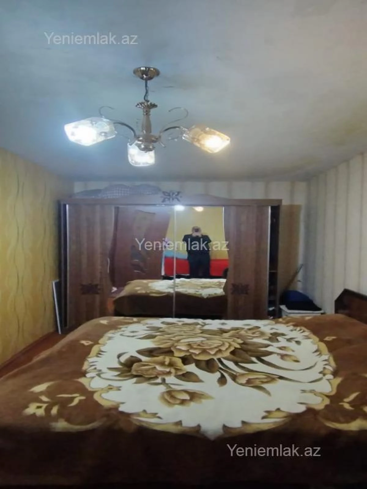 Satılır 2 otaqlı köhnə tikili 48 m²