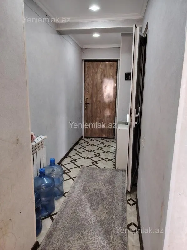 Satılır 3 otaqlı yeni tikili 70 m²