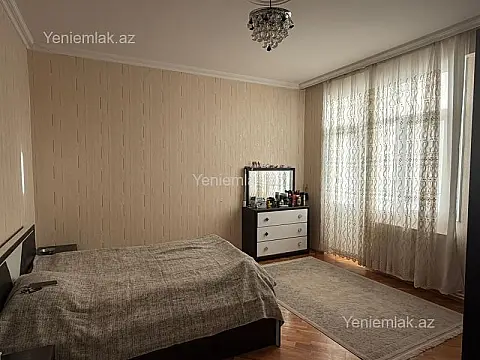 Satılır 3 otaqlı yeni tikili 115 m²
