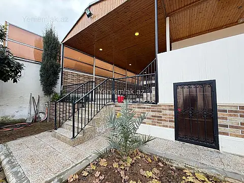 Satılır 4 otaqlı həyət evi 200 m²