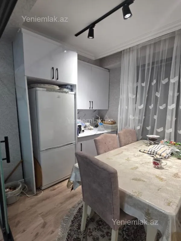 Satılır 3 otaqlı yeni tikili 94 m²