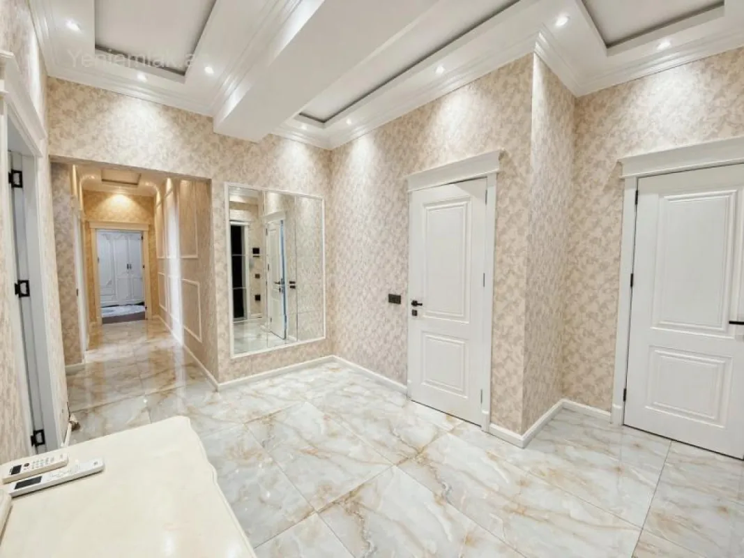 Satılır 3 otaqlı yeni tikili 120 m²