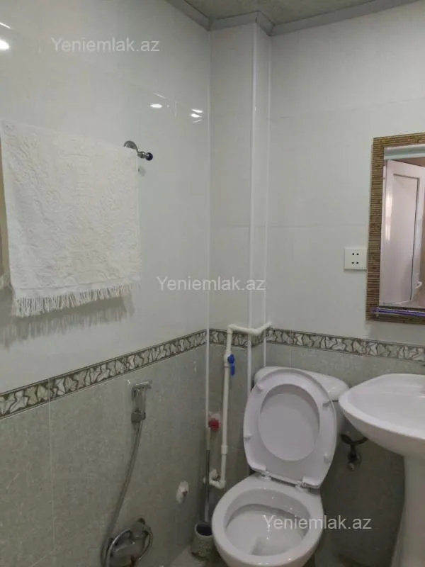 Satılır 2 otaqlı köhnə tikili 46 m²
