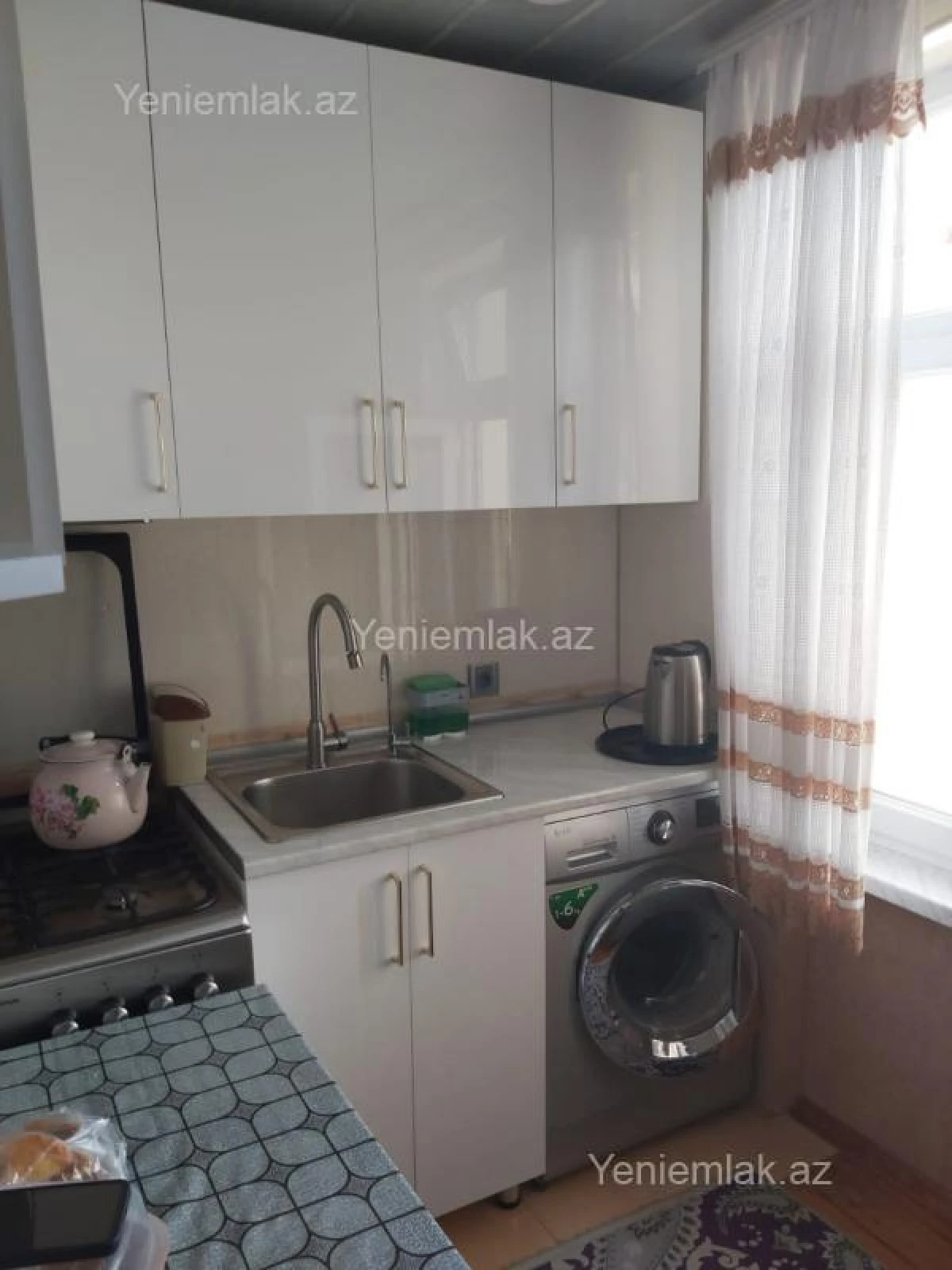 Satılır 2 otaqlı köhnə tikili 46 m²