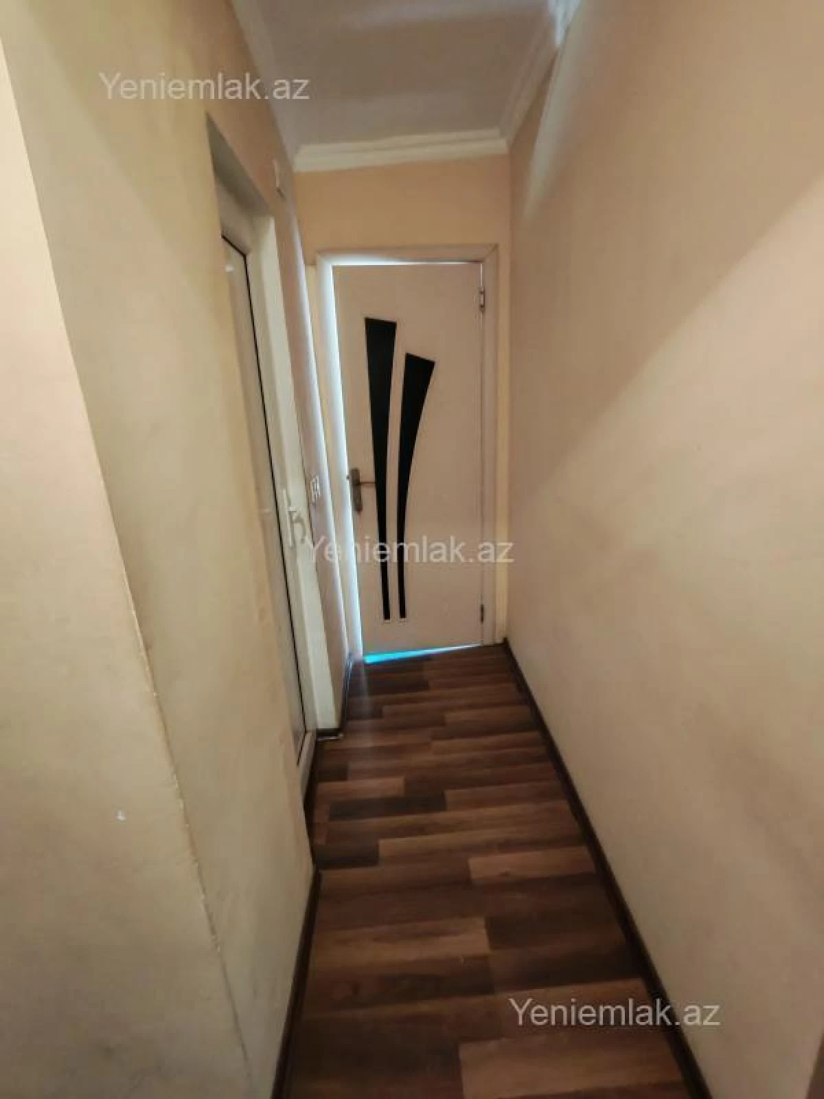 Satılır 2 otaqlı köhnə tikili 51 m²