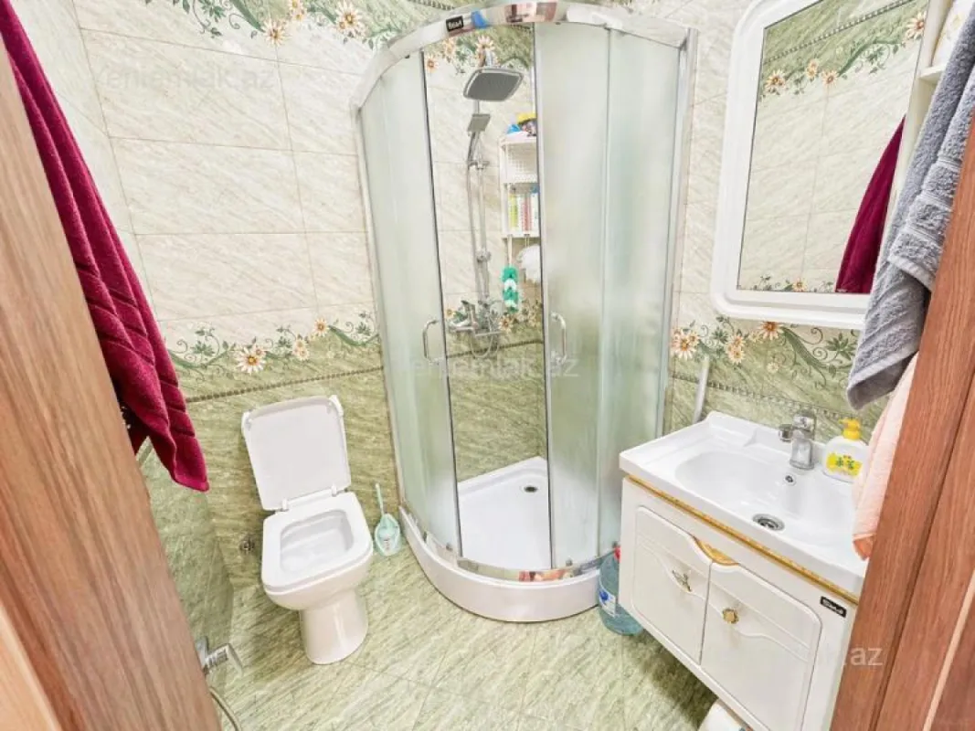 Satılır 2 otaqlı yeni tikili 65 m²