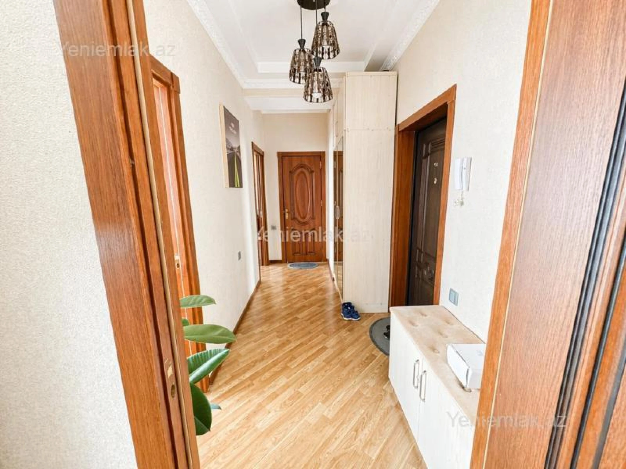 Satılır 2 otaqlı yeni tikili 65 m²
