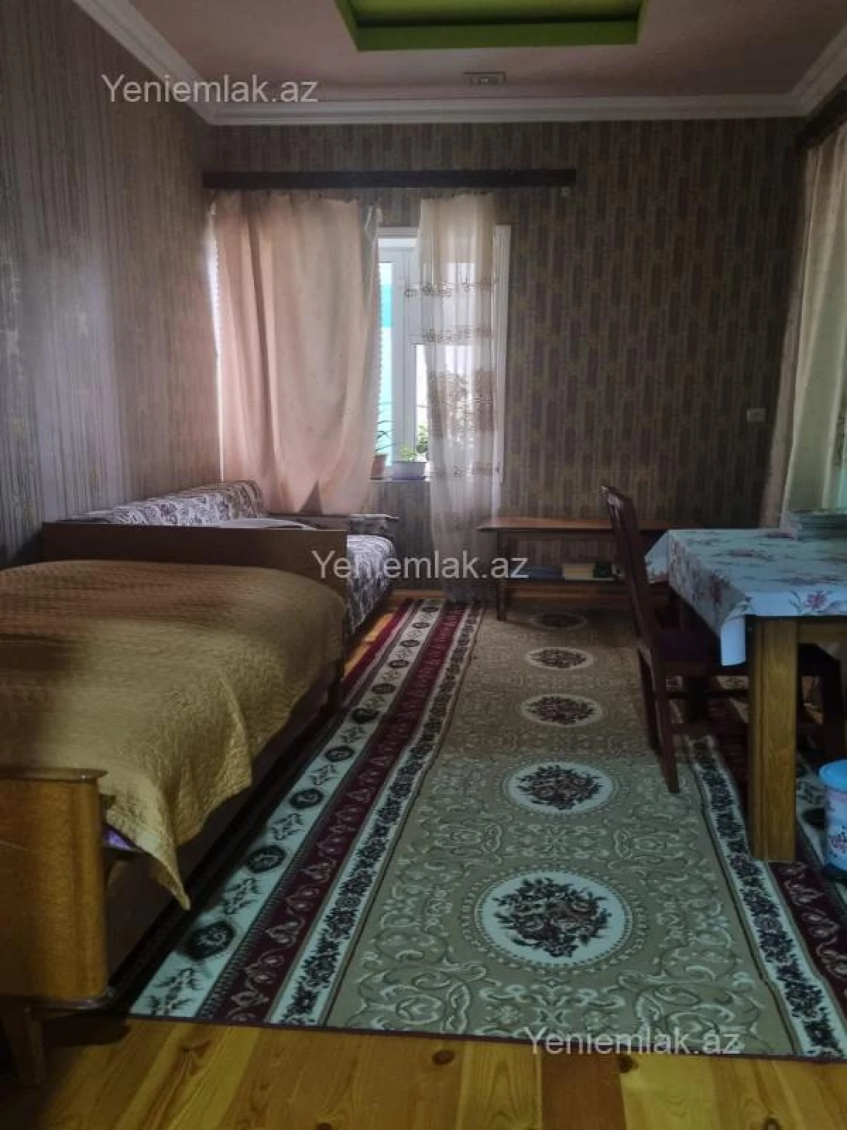 Satılır 6 otaqlı həyət evi 200 m²