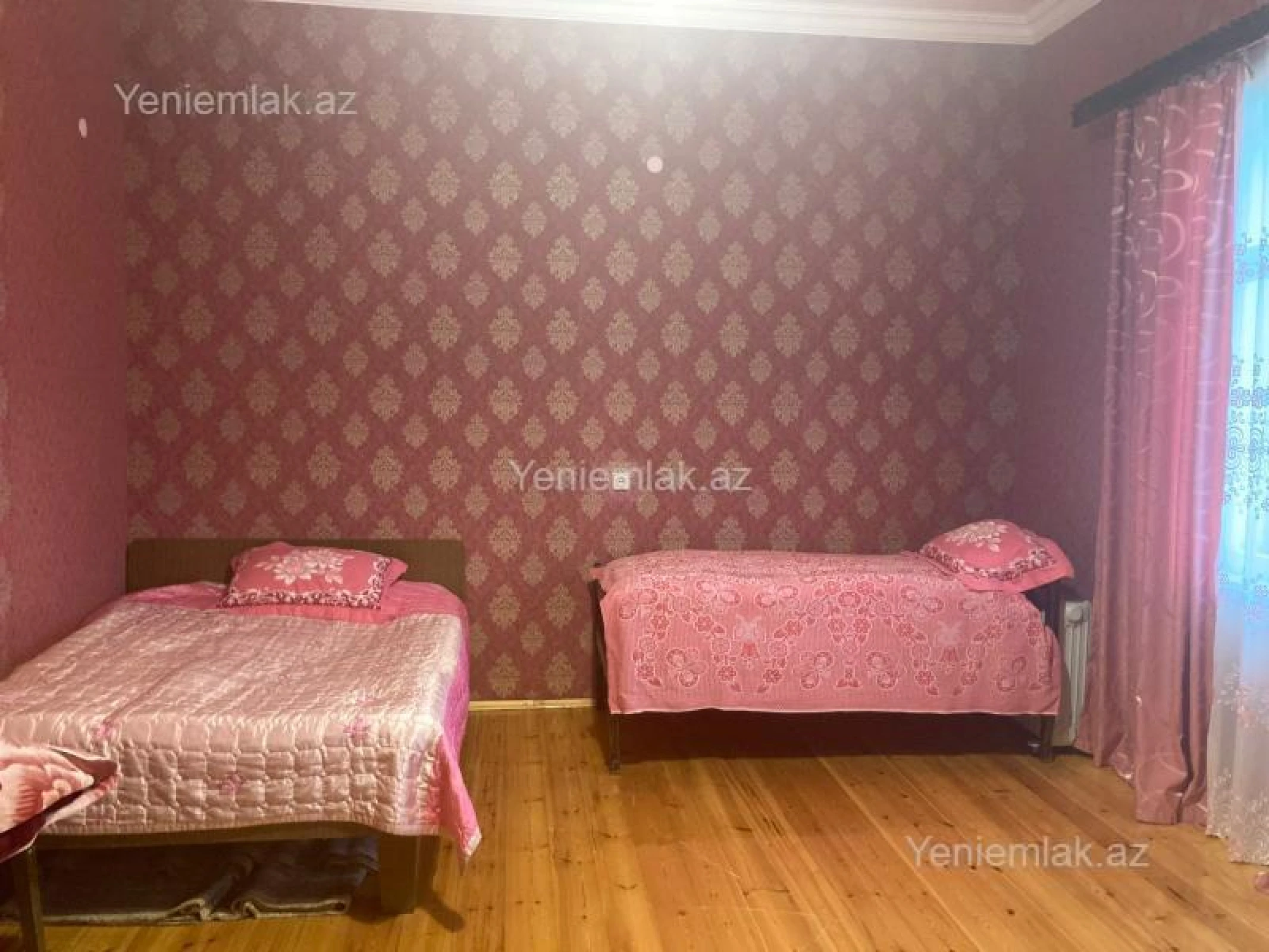 Satılır 6 otaqlı həyət evi 200 m²