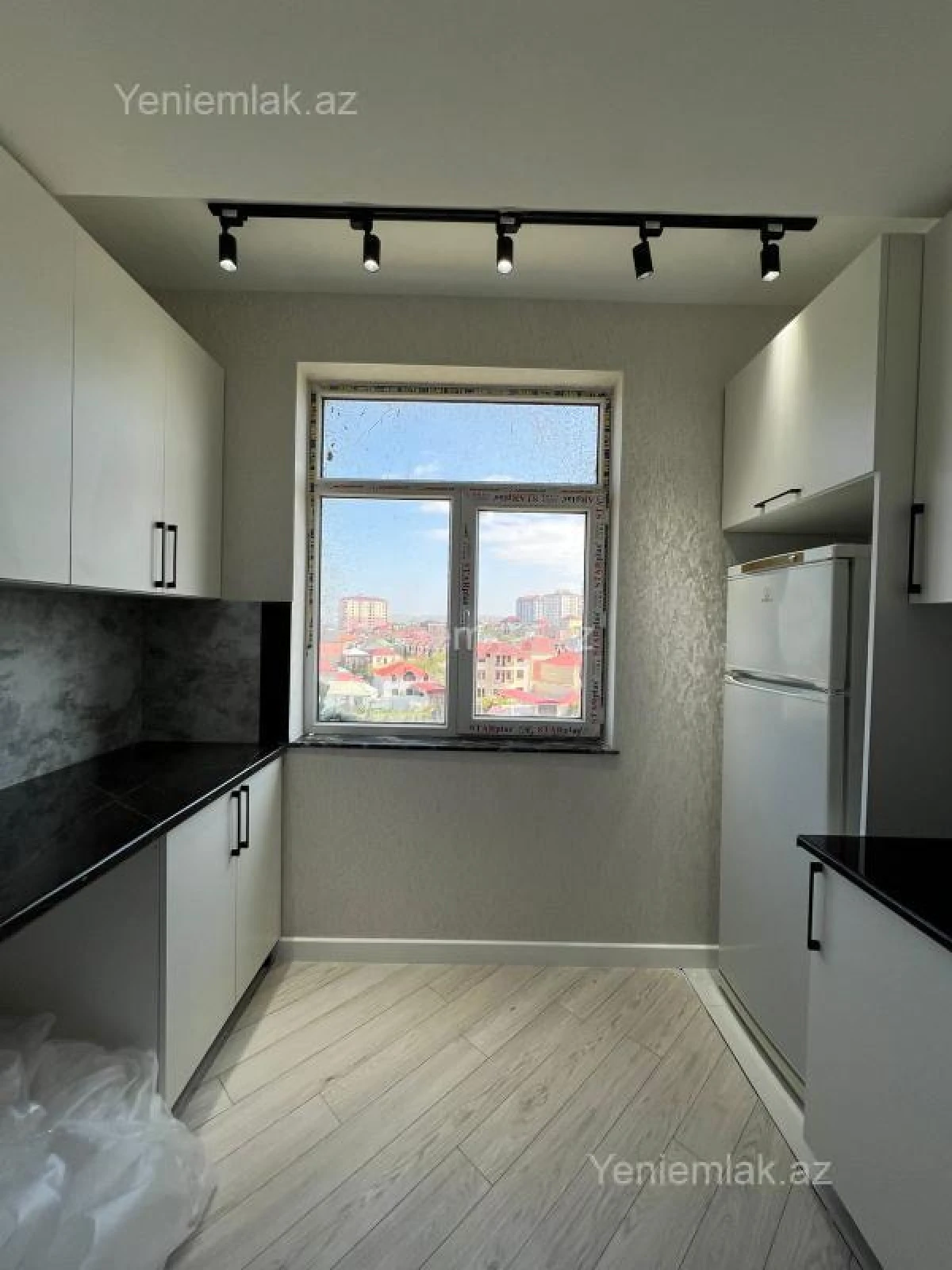 Satılır 2 otaqlı yeni tikili 35 m²