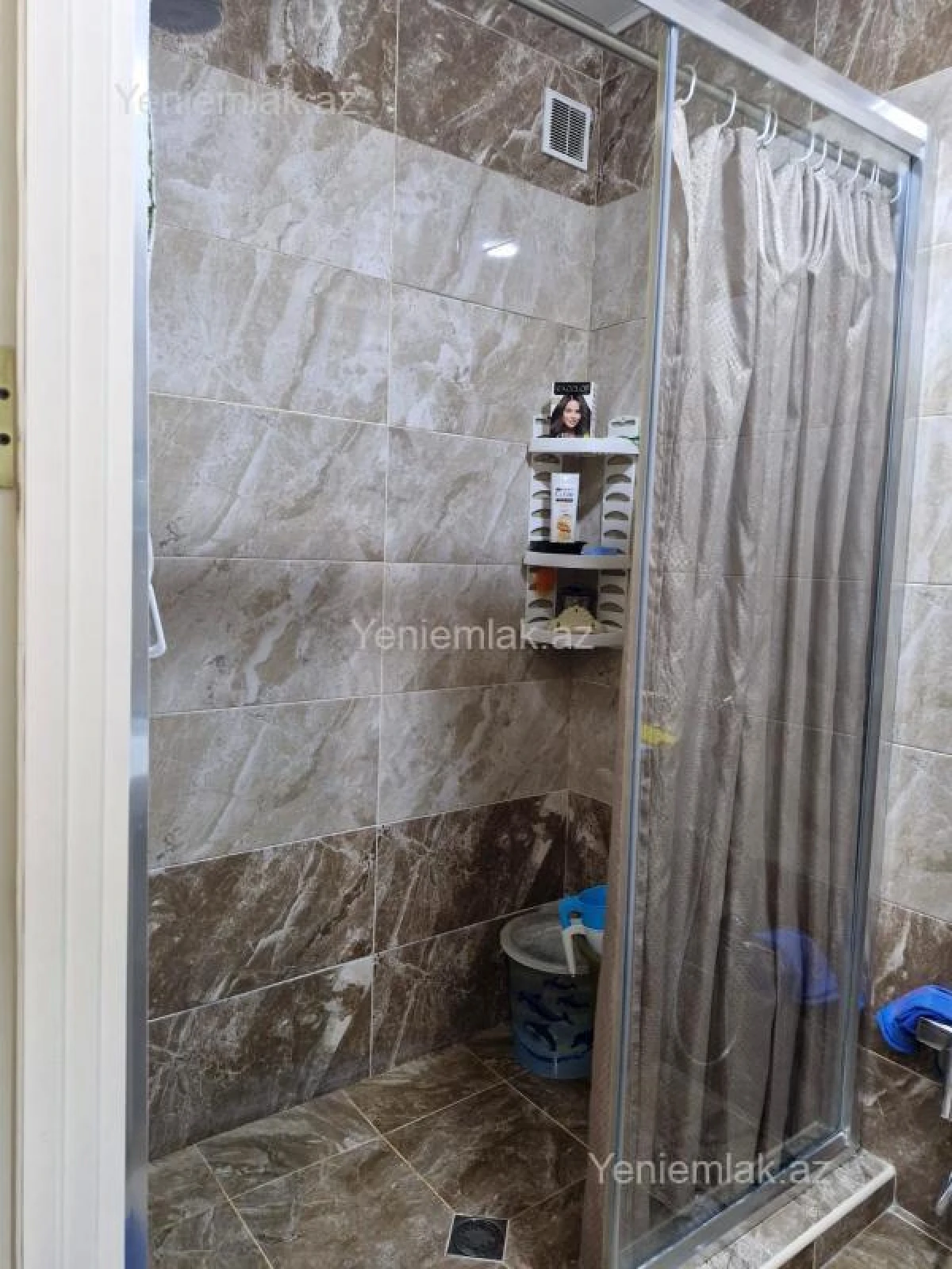 Satılır 3 otaqlı yeni tikili 75 m²