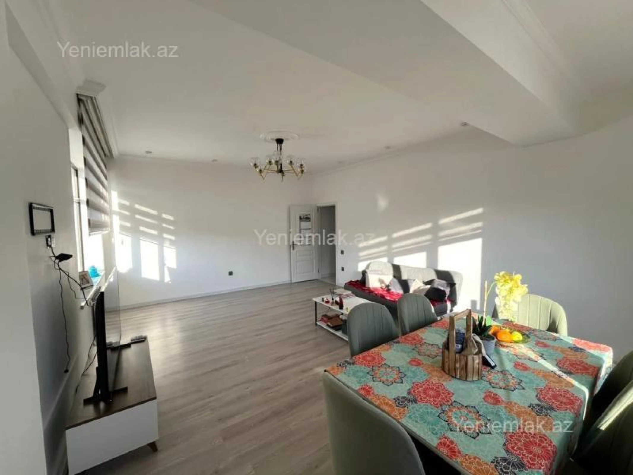 Satılır 2 otaqlı yeni tikili 100 m²