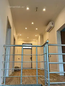Satılır 5 otaqlı həyət evi 167 m²