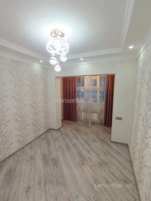 Satılır 3 otaqlı köhnə tikili 71 m²