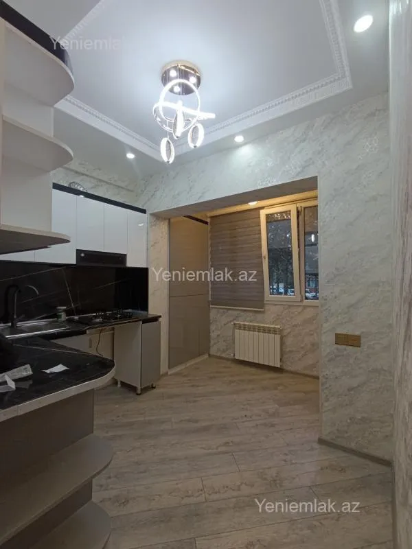Satılır 3 otaqlı köhnə tikili 71 m²