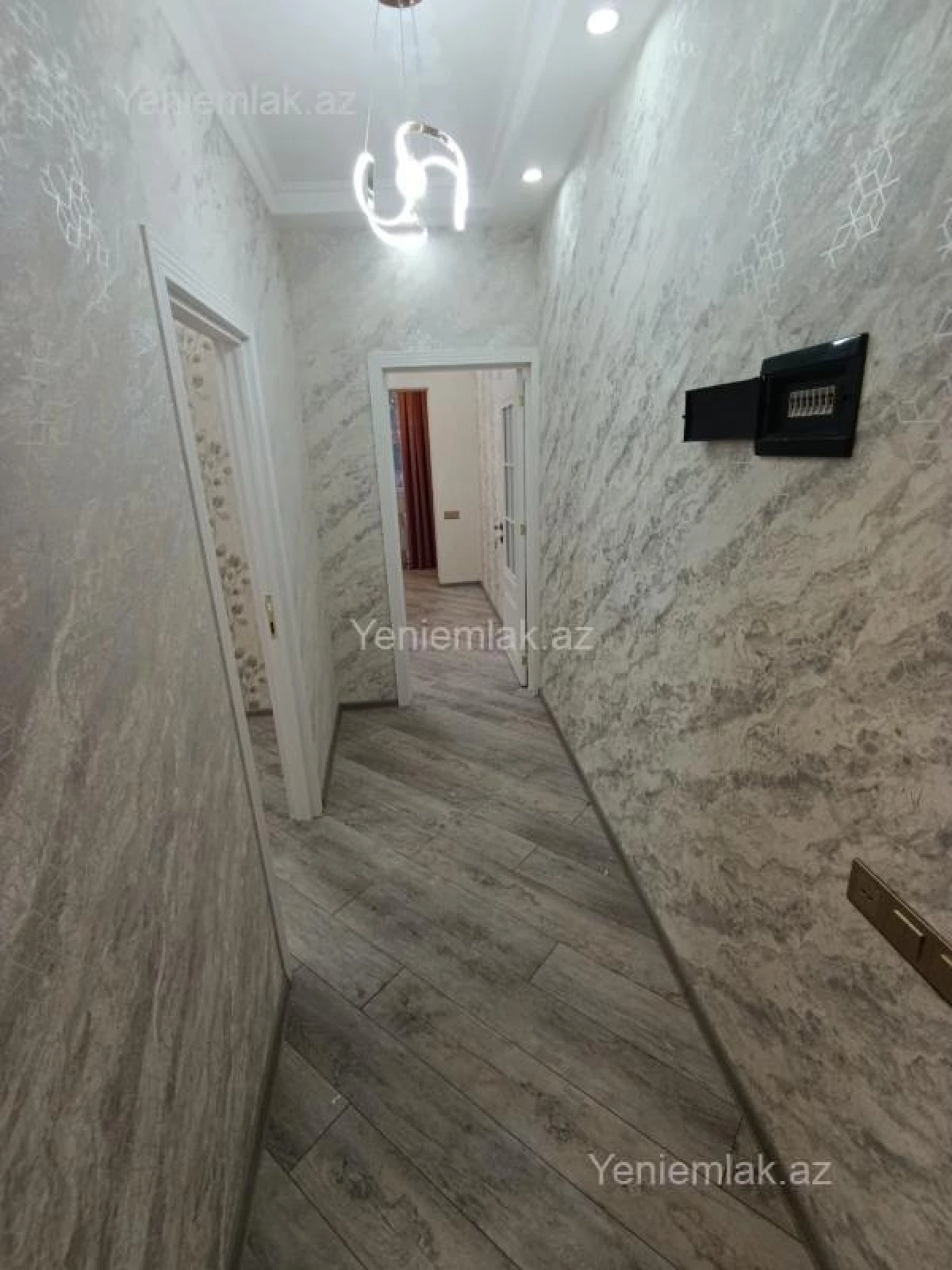 Satılır 3 otaqlı köhnə tikili 71 m²