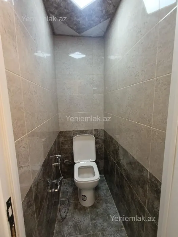 Satılır 3 otaqlı köhnə tikili 71 m²