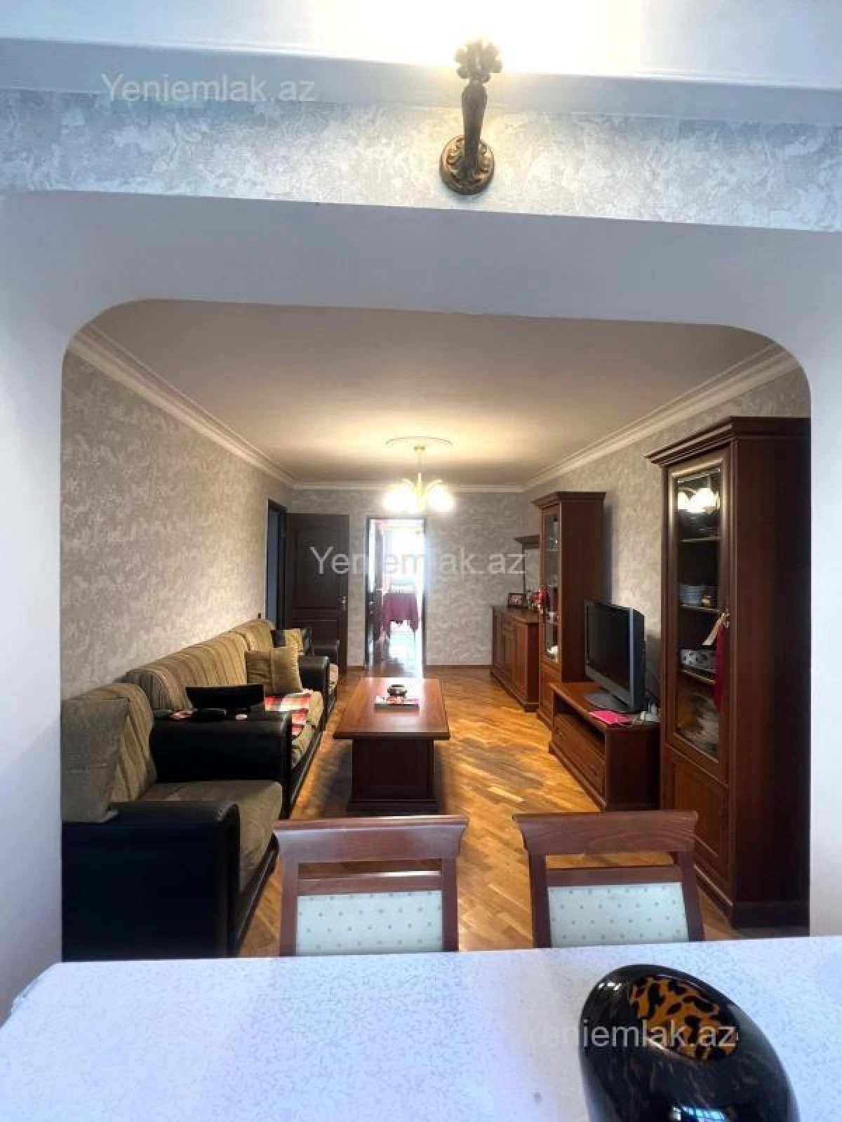 Satılır 3 otaqlı köhnə tikili 95 m²