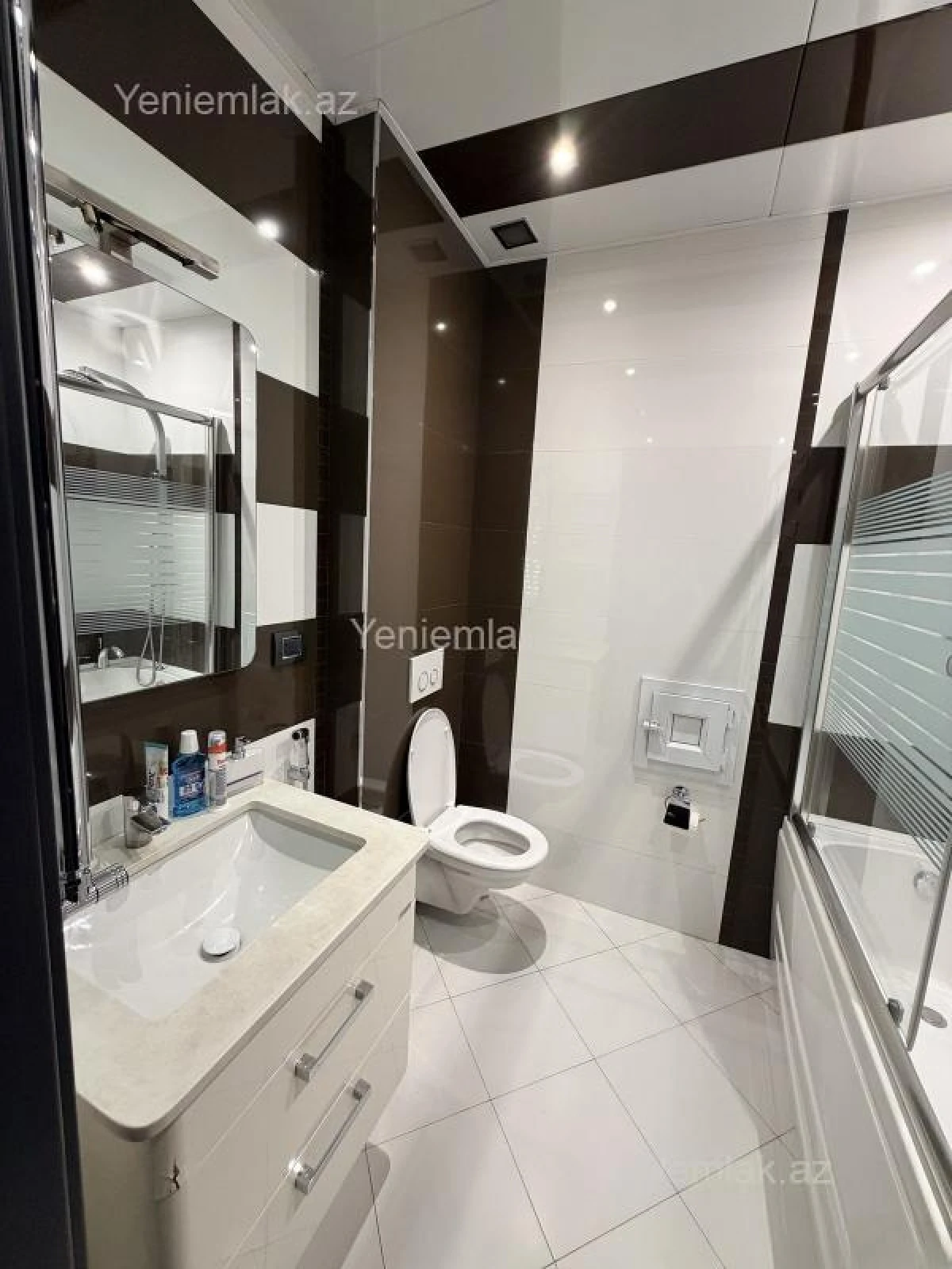 Satılır 4 otaqlı yeni tikili 153 m²