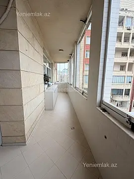 Satılır 4 otaqlı yeni tikili 153 m²