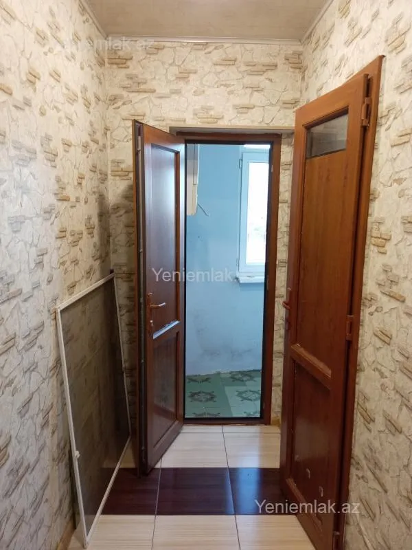 Satılır 4 otaqlı köhnə tikili 88 m²