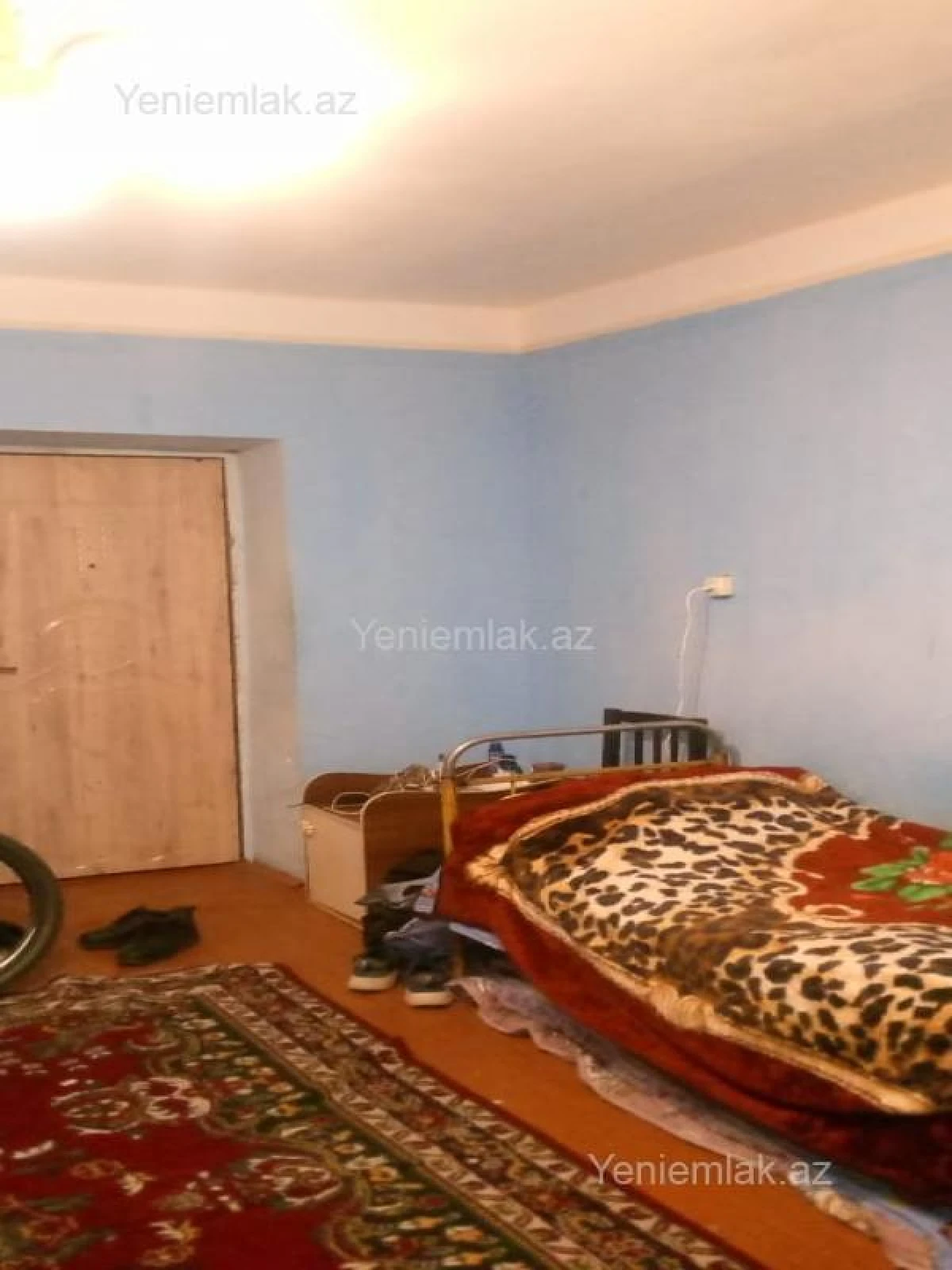 Satılır 1 otaqlı köhnə tikili 20 m²