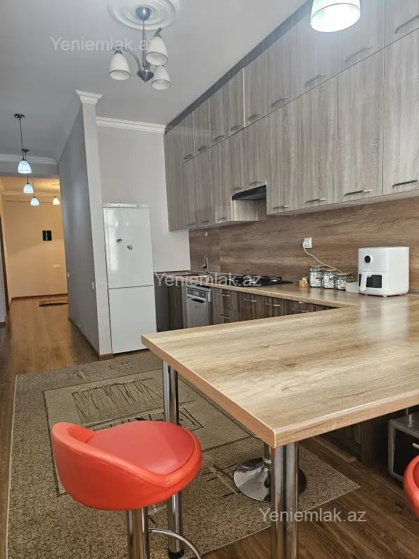 Satılır 3 otaqlı yeni tikili 94 m²