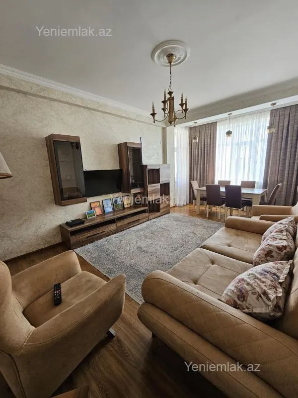 Satılır 3 otaqlı yeni tikili 94 m²