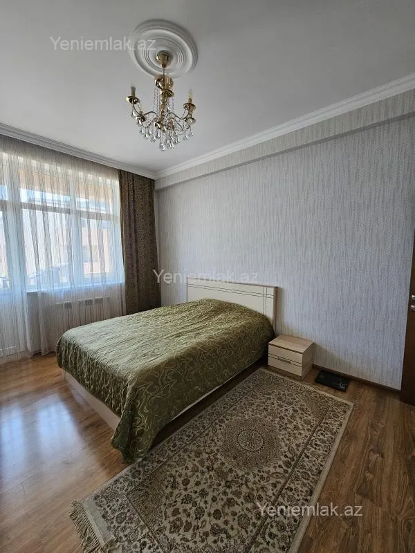 Satılır 3 otaqlı yeni tikili 94 m²