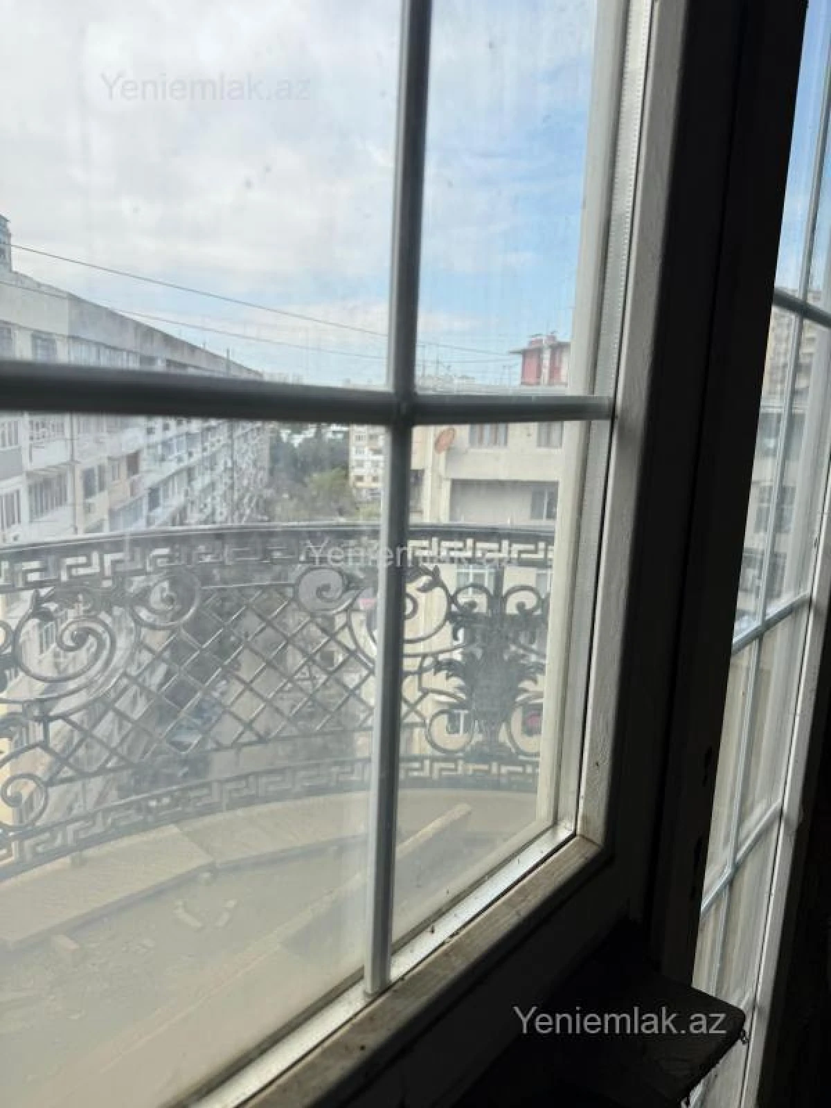 Satılır 4 otaqlı yeni tikili 150 m²