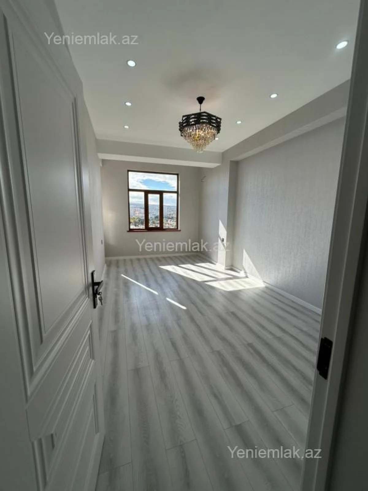 Satılır 2 otaqlı yeni tikili 57 m²