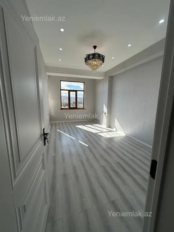 Satılır 2 otaqlı yeni tikili 57 m²