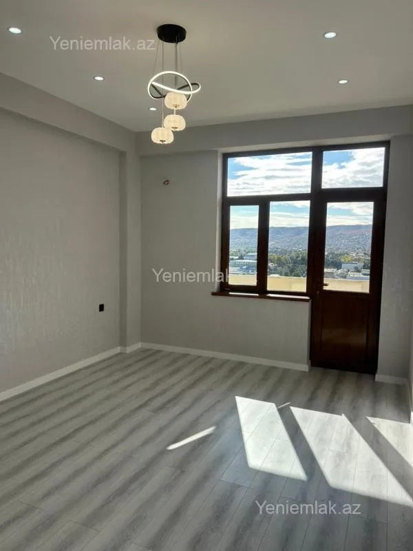 Satılır 2 otaqlı yeni tikili 57 m²