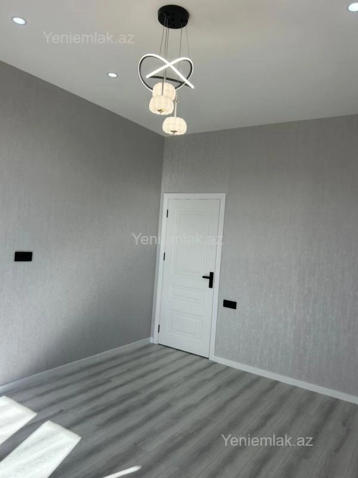 Satılır 2 otaqlı yeni tikili 57 m²