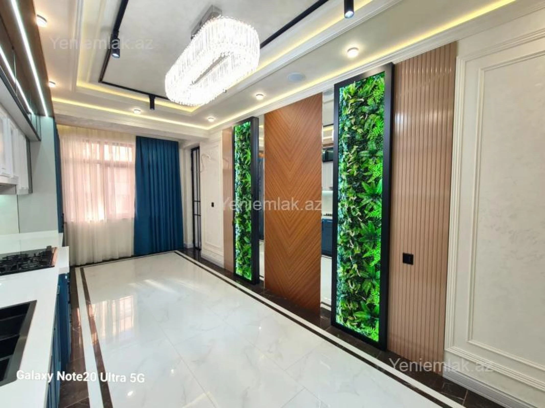 Satılır 3 otaqlı yeni tikili 160 m²