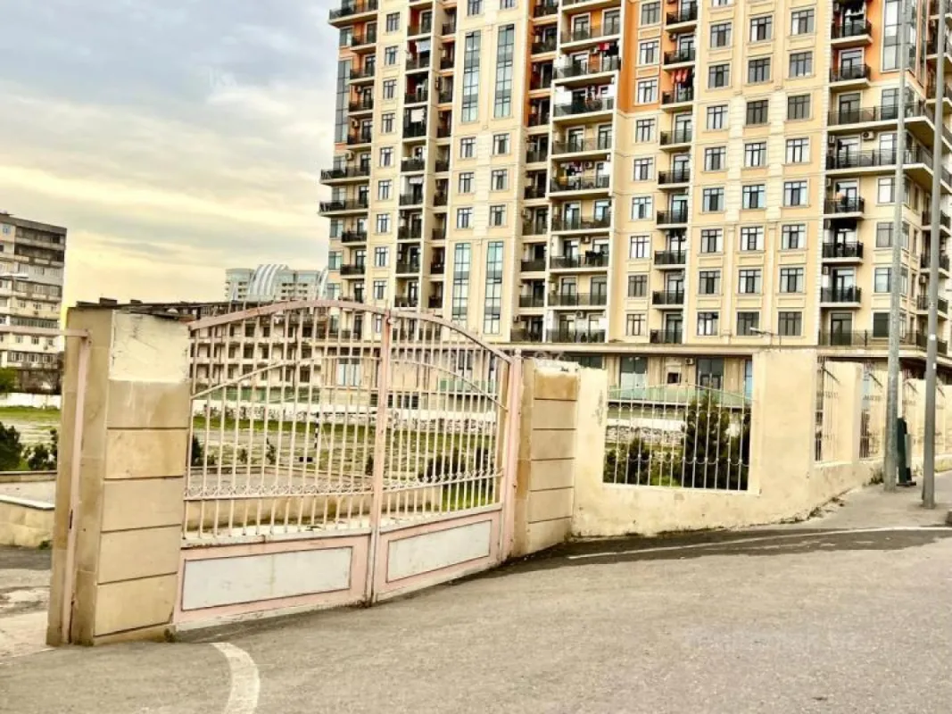 Satılır 3 otaqlı obyekt 78.4 m²