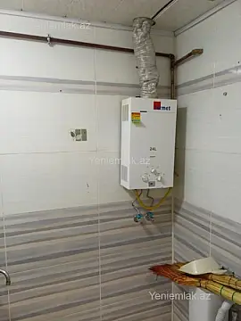 Satılır 4 otaqlı köhnə tikili 90 m²