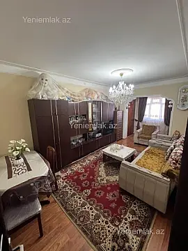 Satılır 3 otaqlı köhnə tikili 75 m²
