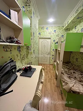 Satılır 3 otaqlı yeni tikili 77 m²