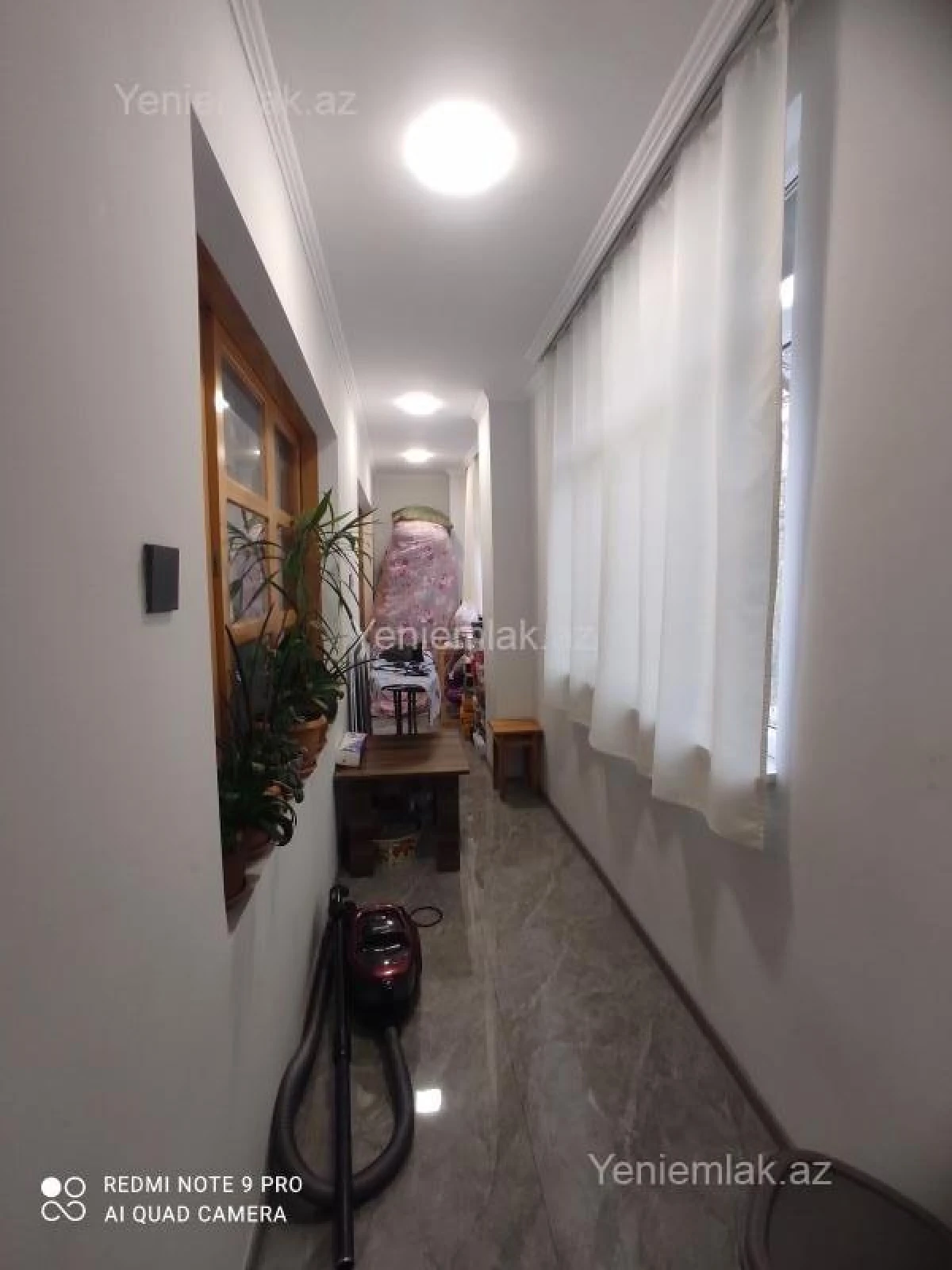 Satılır 4 otaqlı köhnə tikili 85 m²