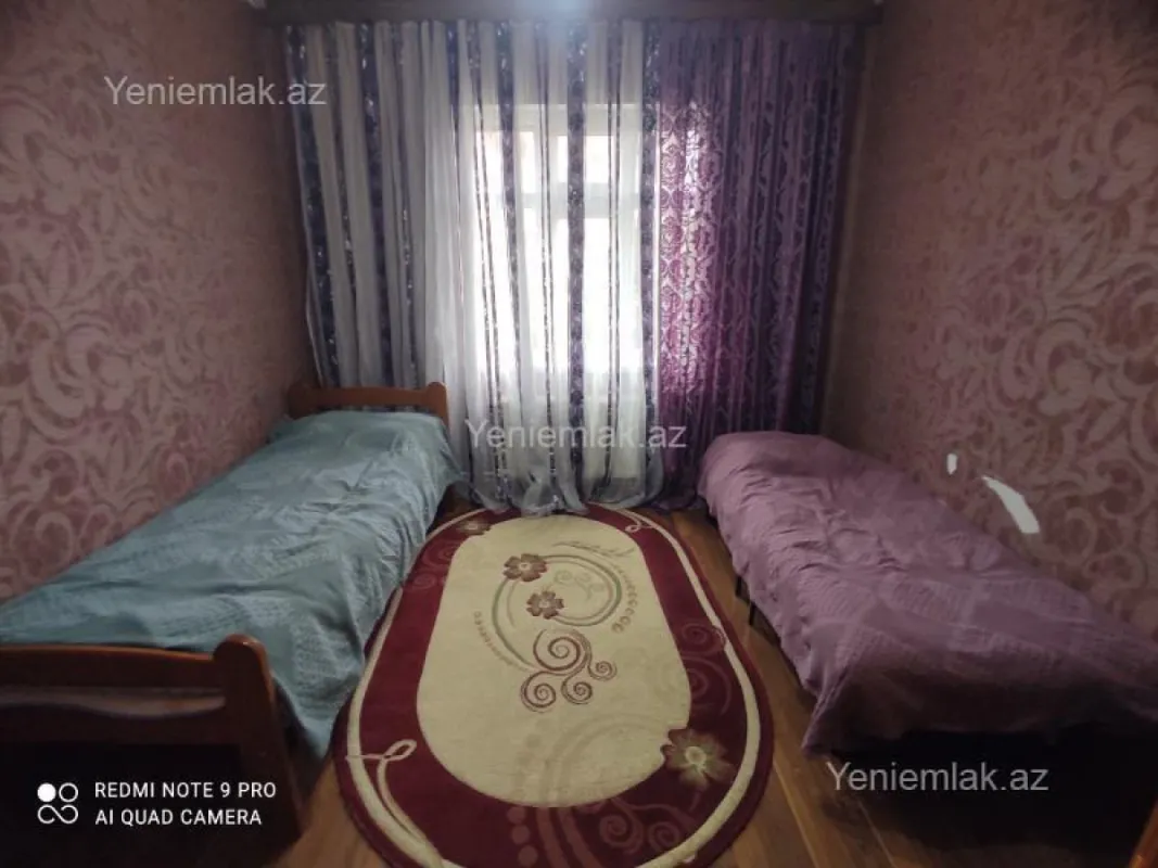 Satılır 4 otaqlı köhnə tikili 85 m²