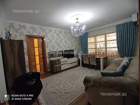 Satılır 4 otaqlı köhnə tikili 85 m²