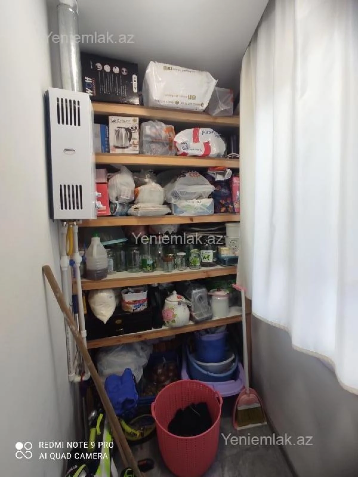 Satılır 4 otaqlı köhnə tikili 85 m²