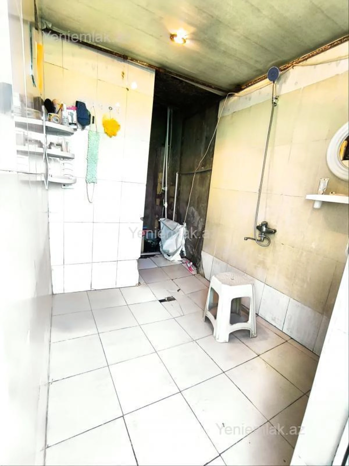 Satılır 5 otaqlı həyət evi 200 m²