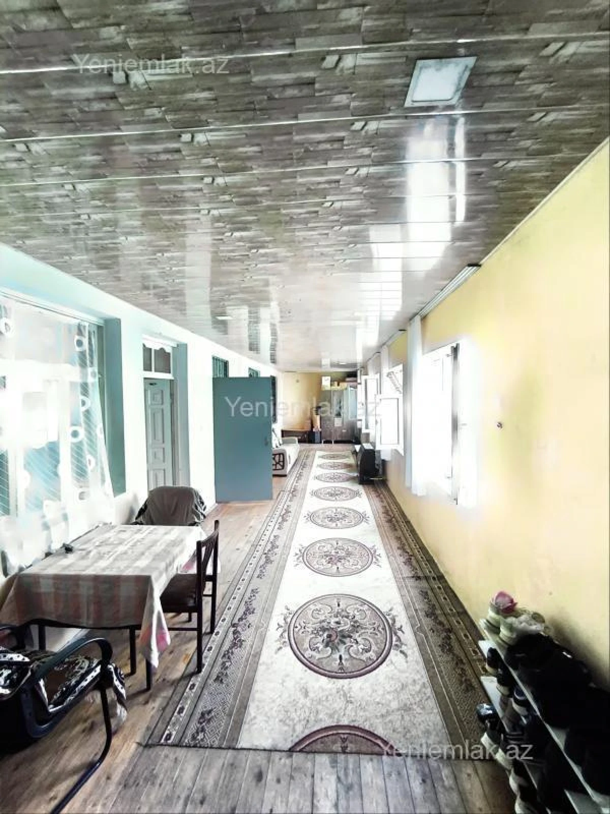 Satılır 5 otaqlı həyət evi 200 m²