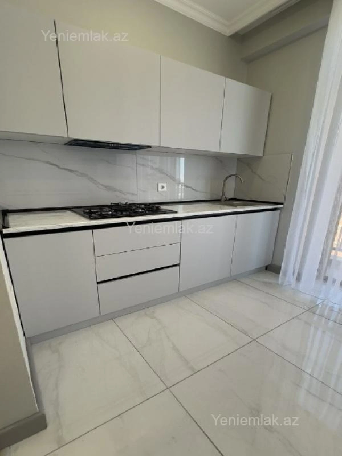 Satılır 2 otaqlı yeni tikili 68 m²