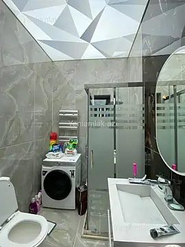 Satılır 4 otaqlı həyət evi 200 m²