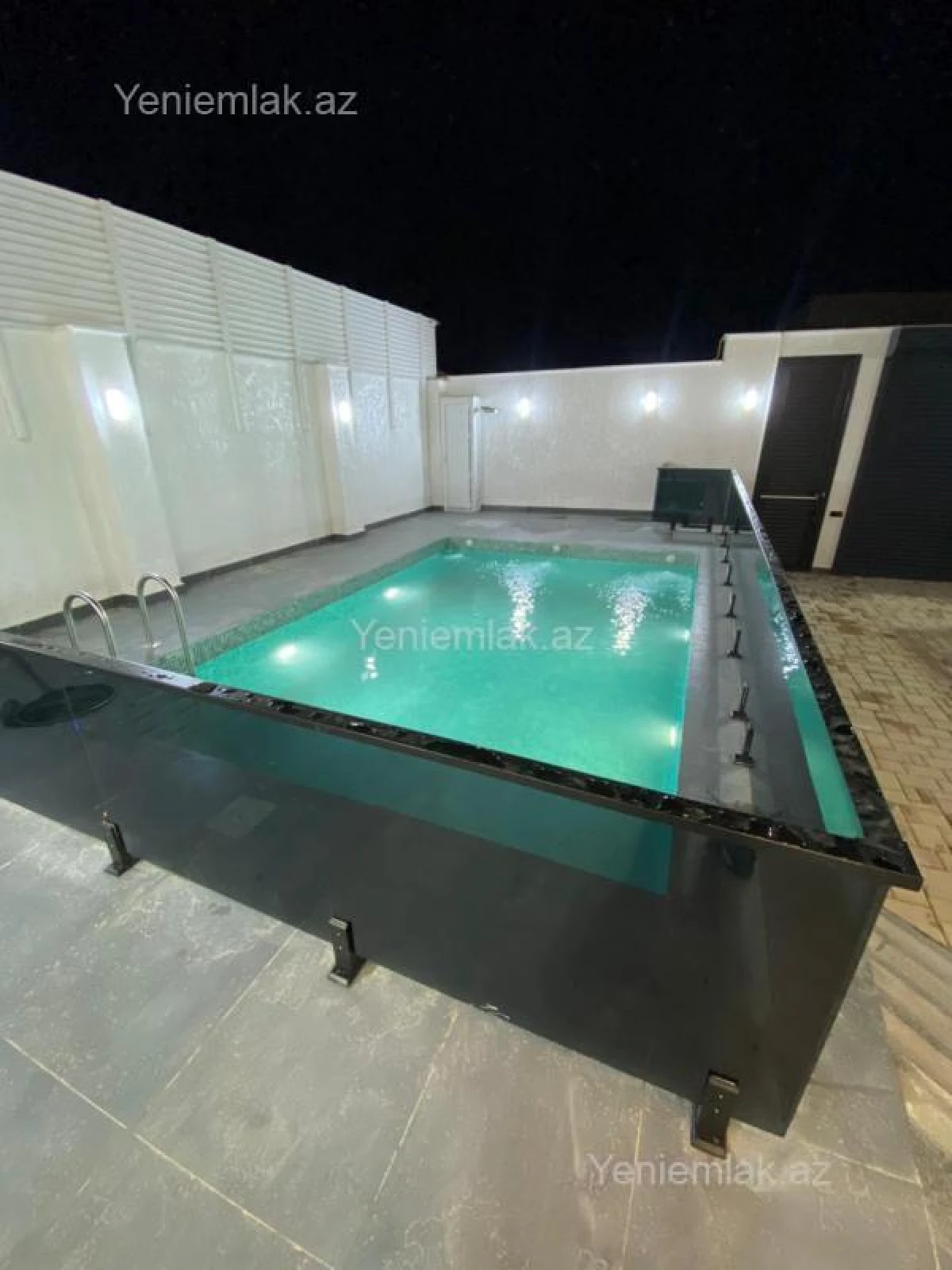 Satılır 4 otaqlı həyət evi 200 m²