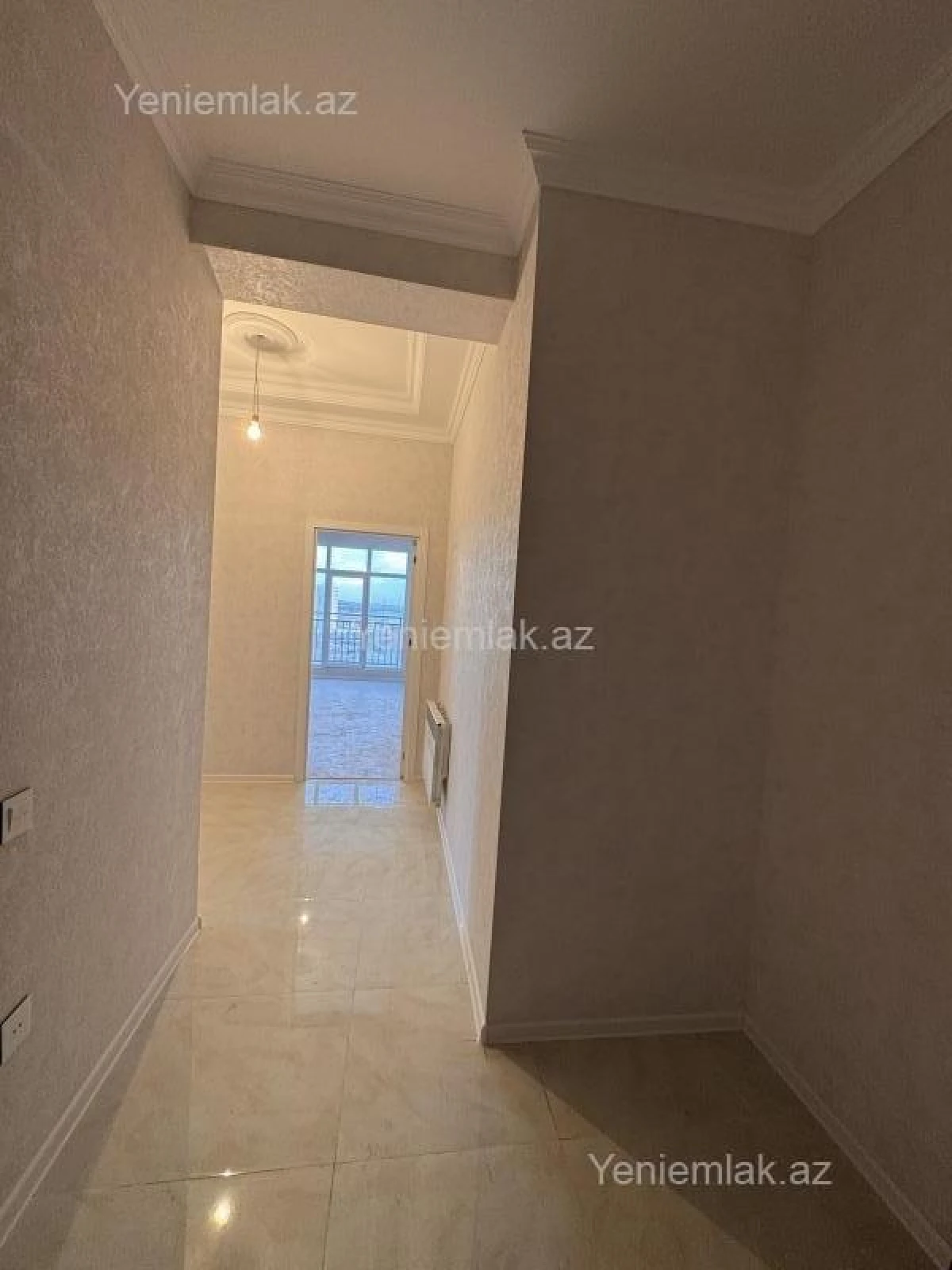 Satılır 2 otaqlı yeni tikili 94 m²